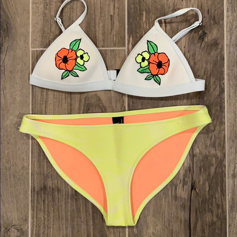 100% Authentic Triangl Swimwear Bikini Set